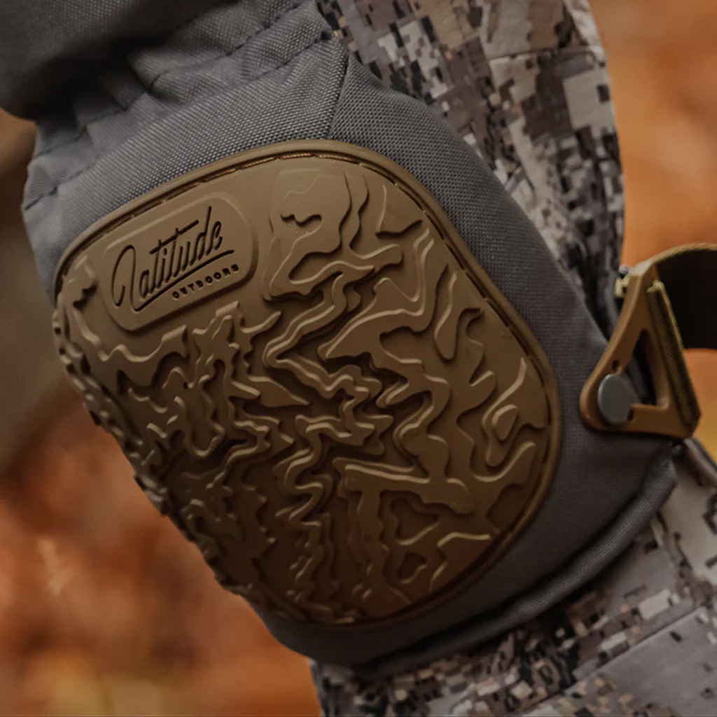 1102887_2.jpg Latitude Knee Pad Grey - Image 1