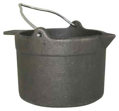 2867795.jpg LYMAN LEAD POT CAST IRON HOLDS - 10 POUNDS OF LEAD - Image 1