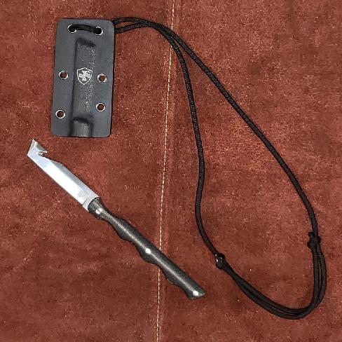 https3A2F2Fmedia.chattanoogashooting.com2Fimages2Fproduct2FTKNTKB2222FTKNTKB222.jpg Templar Neck Knife Black Powder D2 Tanto Silver - Image 1
