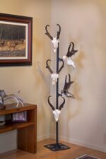 SKULL HOOKER TROPHY TREE W/ 5 - BRACKETS CUSTOMIZABLE DISPLAY - Image 3